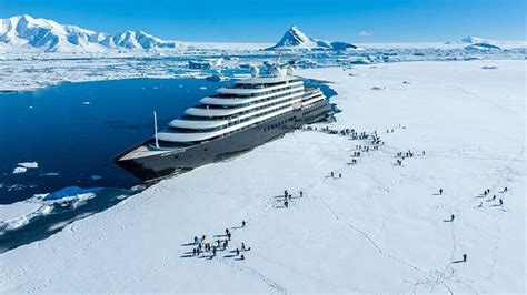 antarctica tours 2025